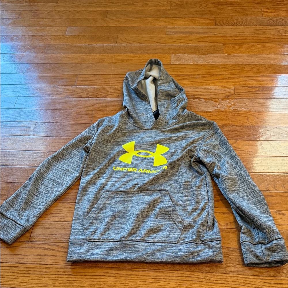 Boys Size 7 - New Without Tags - Under Armour Boys' Gray Hoodie with Yellow Logo